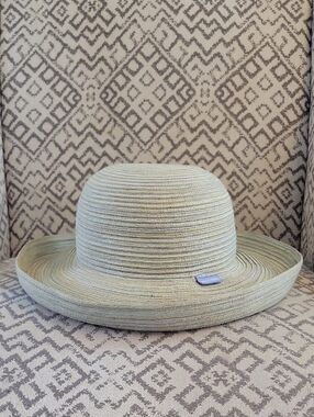 WALLAROO Sydney UPF+ Women's Hat in Sydney Seafoam